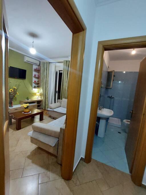 Buneci Apartment Τίρανα Εξωτερικό φωτογραφία